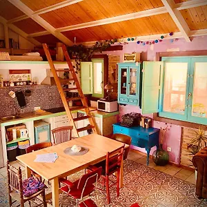Holiday home La Casa Rota De, Granada